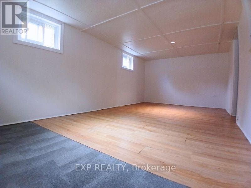 861 Cosburn Avenue - Photo 2