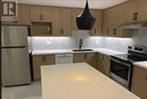 62 Elmsthorpe Avenue - Photo 1