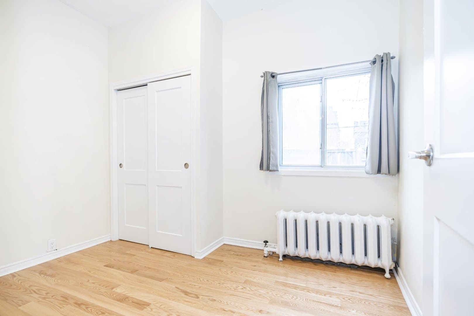 150 A Palmerston Avenue - Photo 4