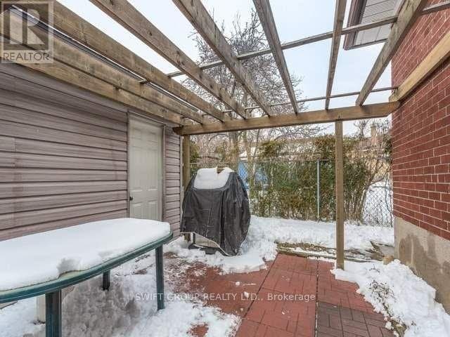 80 Tansley Avenue