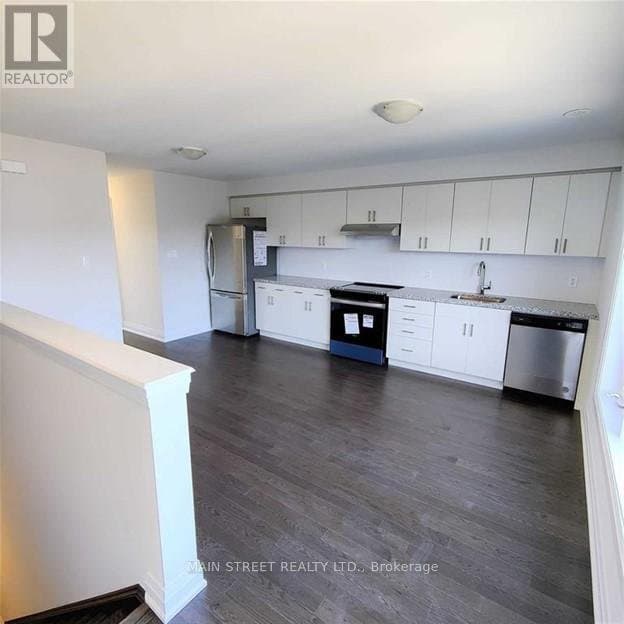 9 Blackstone Street - Photo 3