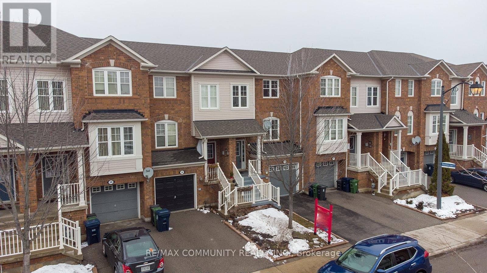 32 Red Fox Place - Photo 2