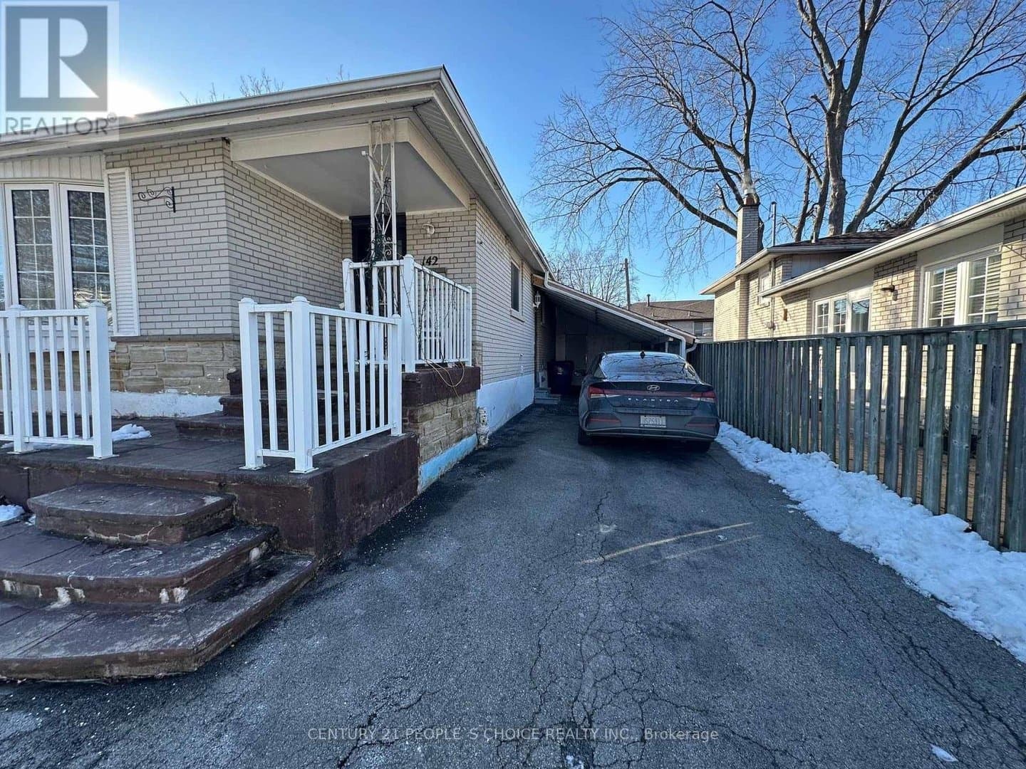 142 Silverstone Drive - Photo 1
