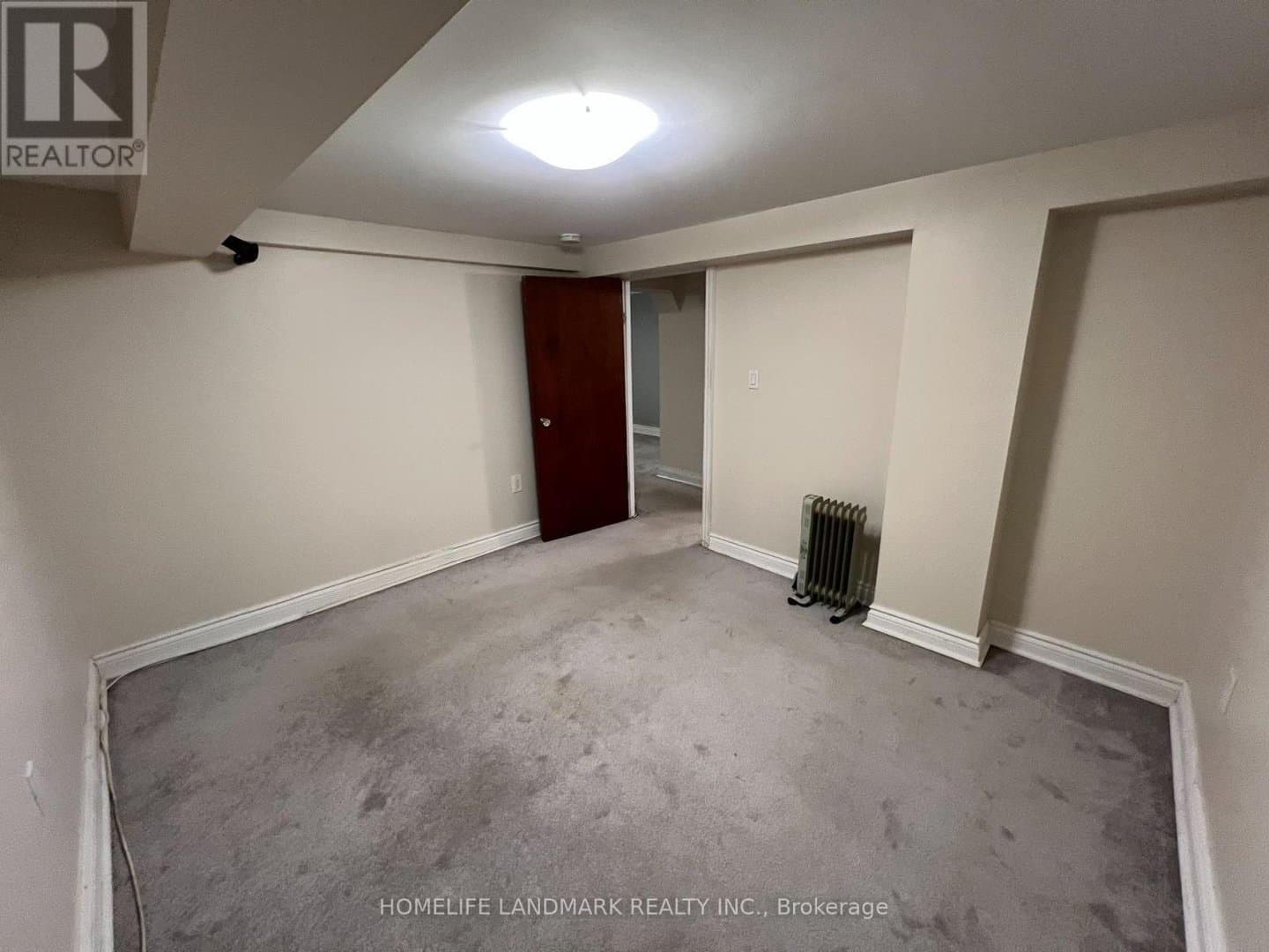 11 Hutton Avenue - Photo 4