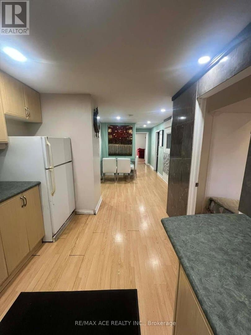 3715 St Clair Avenue - Photo 3