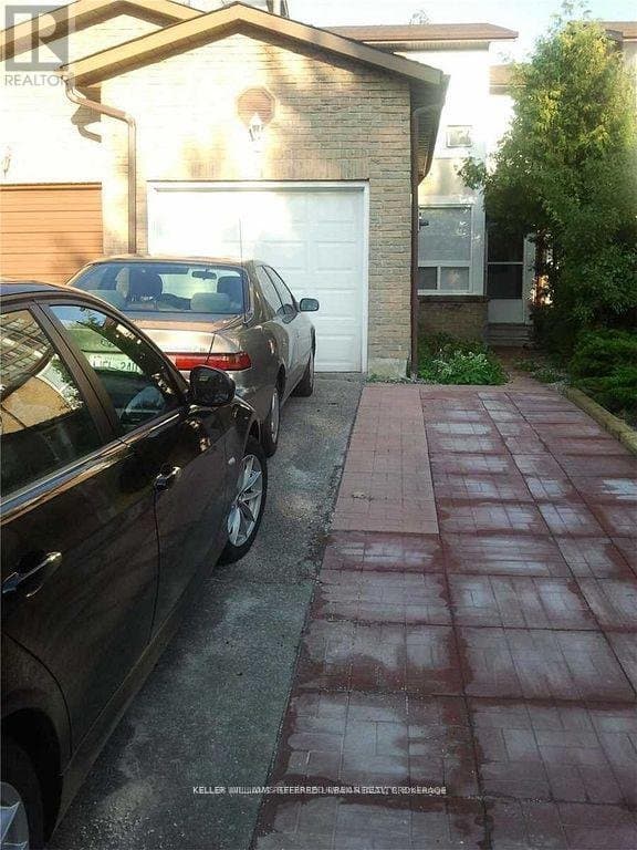 3 Robert Hicks Drive - Photo 1