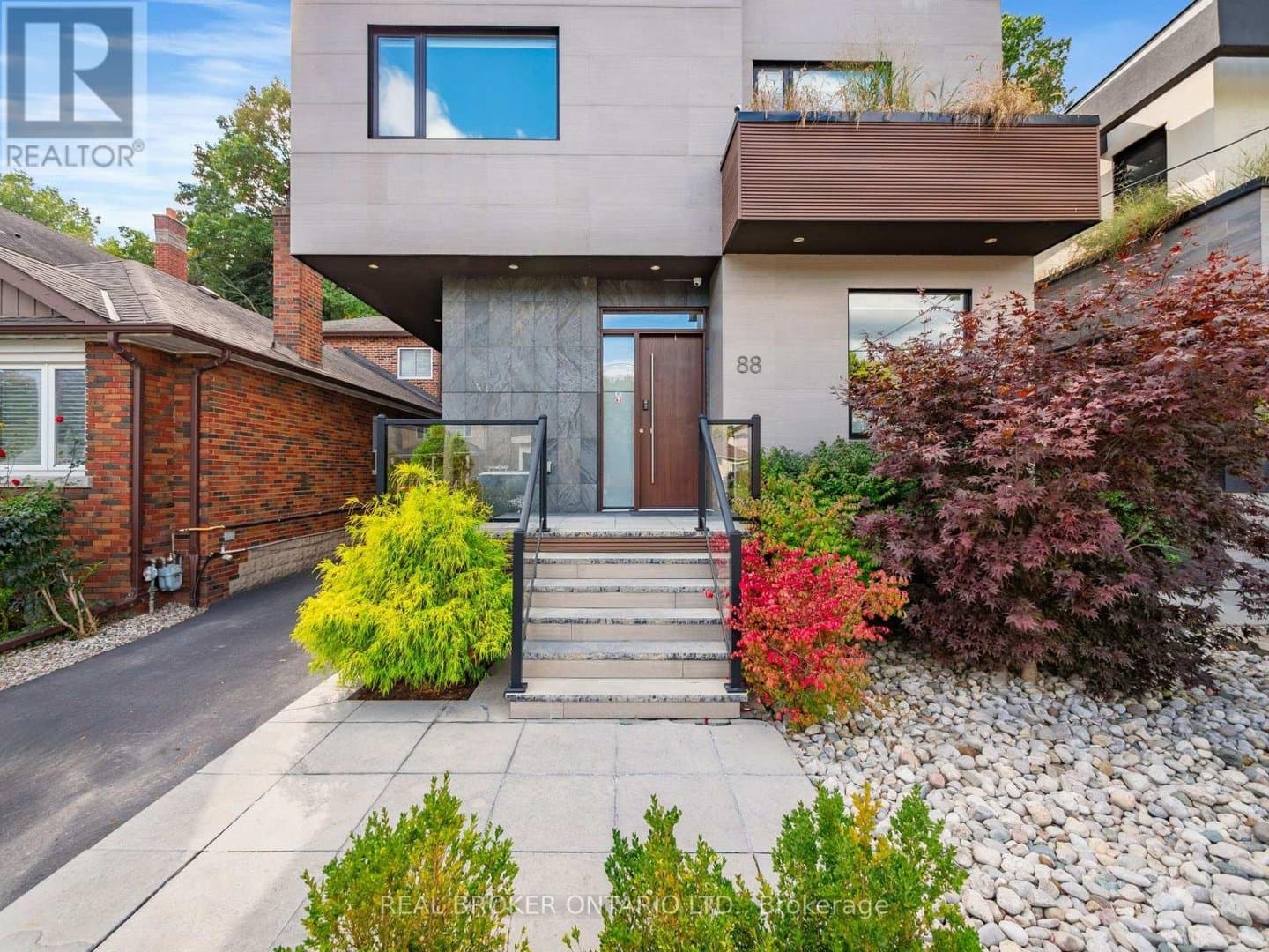 88 South Kingsway Way - Photo 2