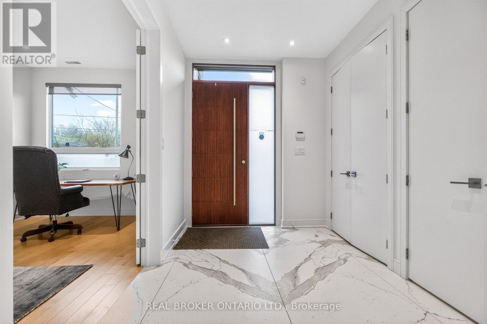 88 South Kingsway Way - Photo 3