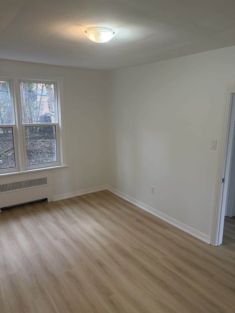 10 McNairn Avenue - Photo 3