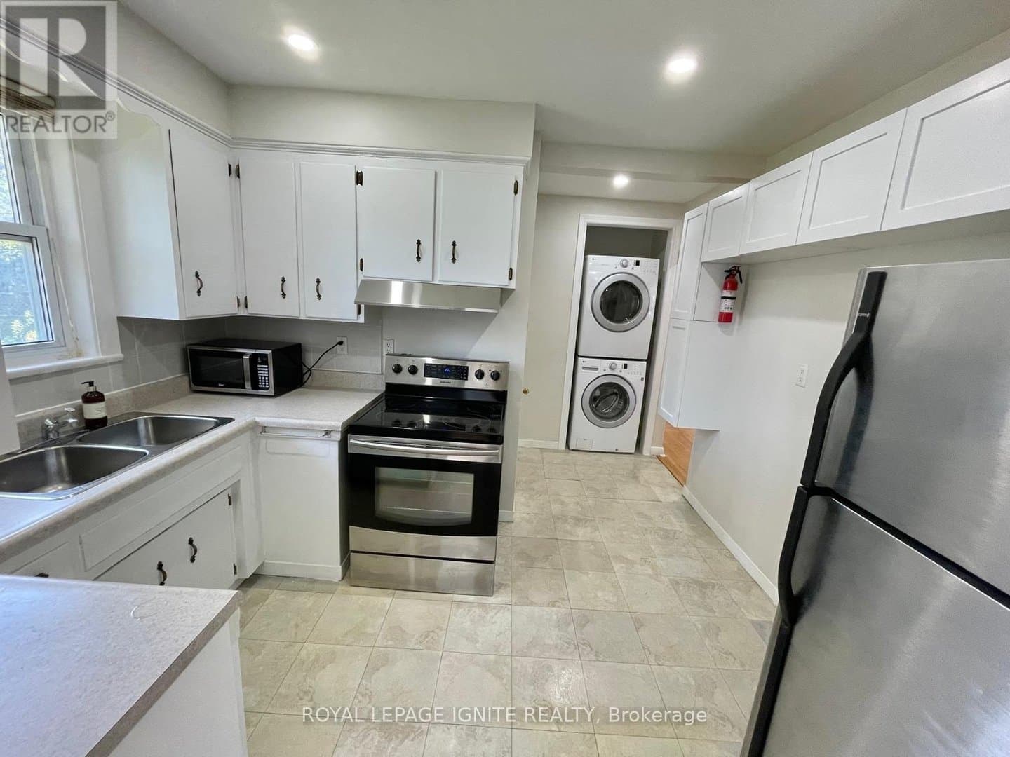 39 Greenock Avenue - Photo 4