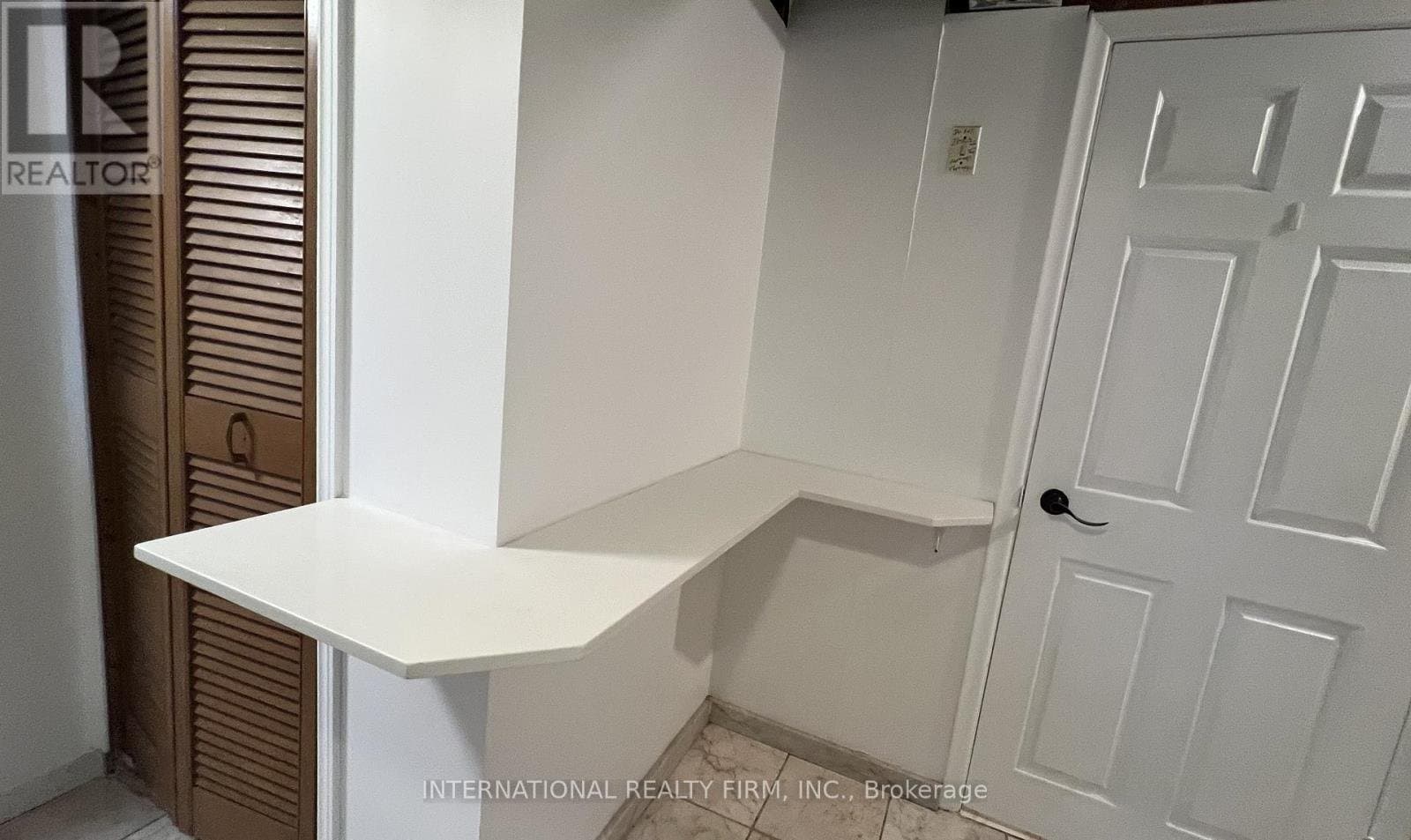 11 Misthollow Square - Photo 3