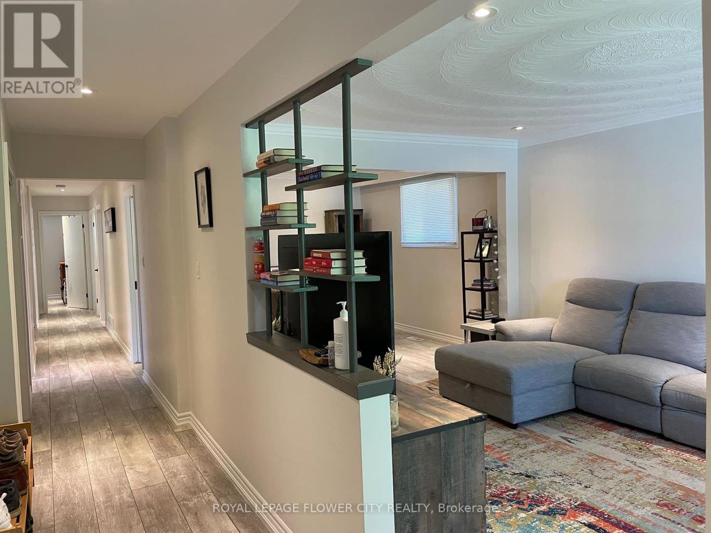 62 Edmonton Road - Photo 2