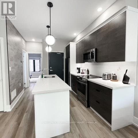 271 Ontario Street - Photo 3