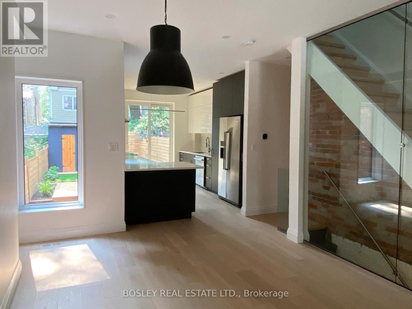 78 Kingsmount Park Road - Photo 3