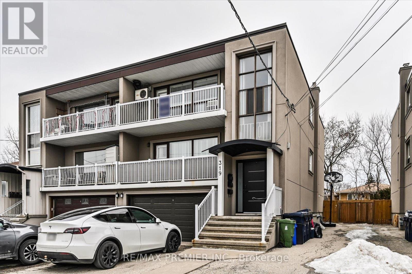 319 Wilmington Avenue