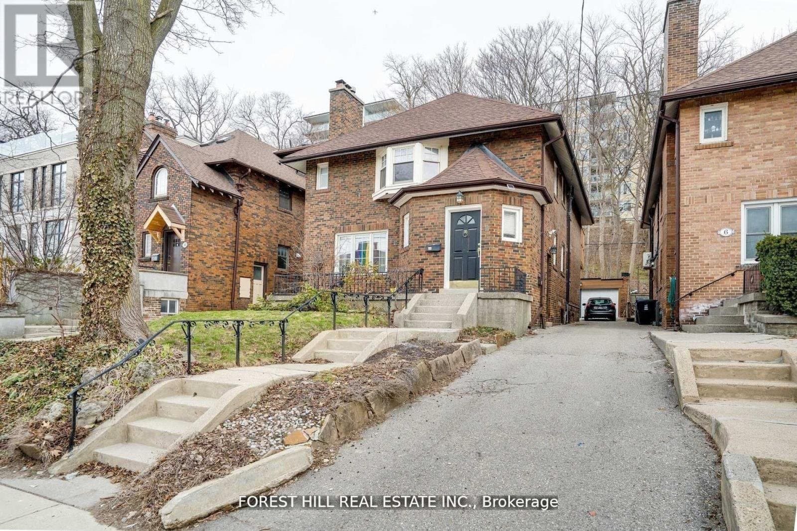8 Poplar Plains Crescent
