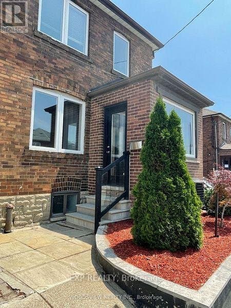 525 Old Weston Road - Photo 2