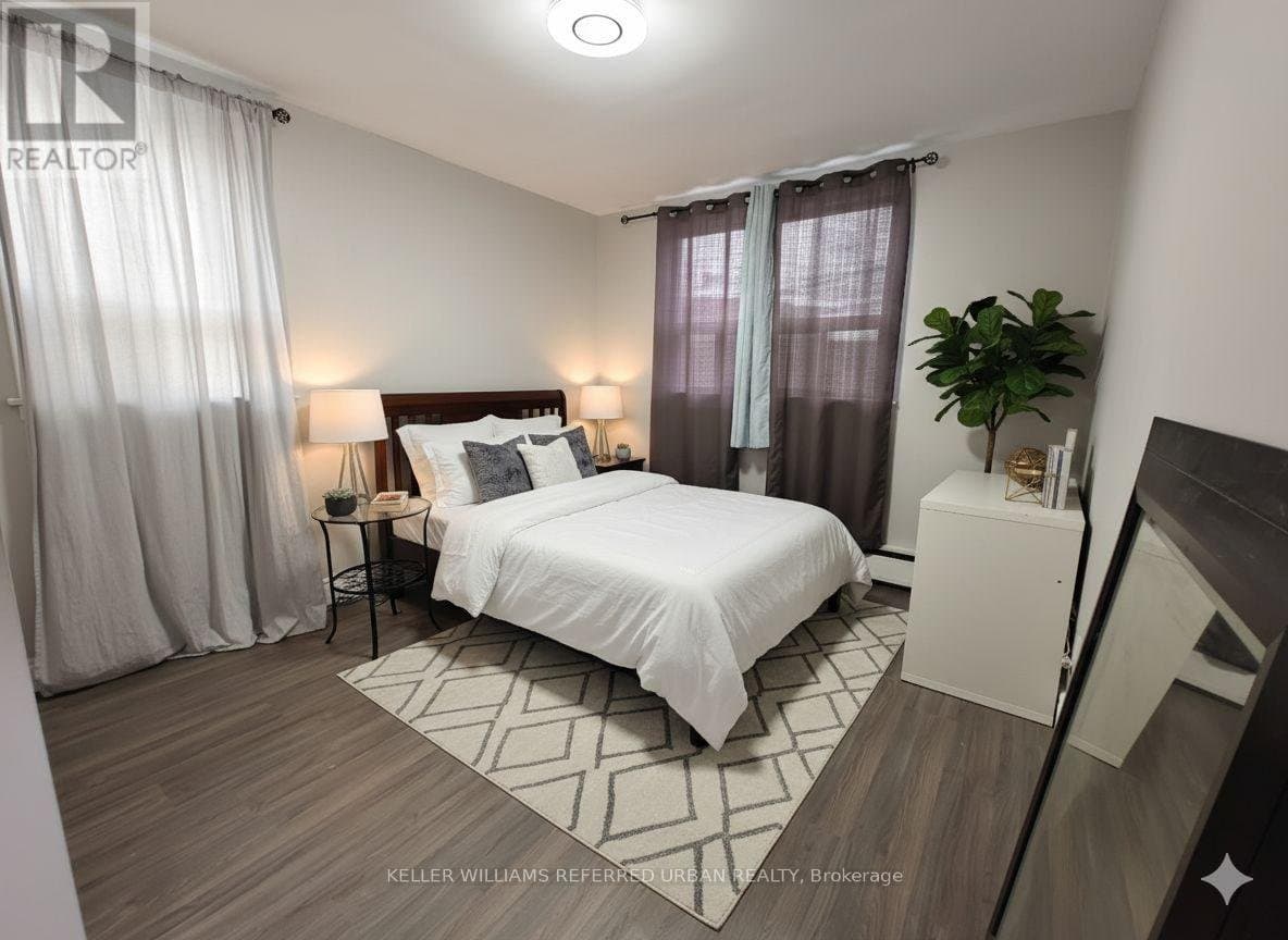 2979 Lawrence Avenue - Photo 4