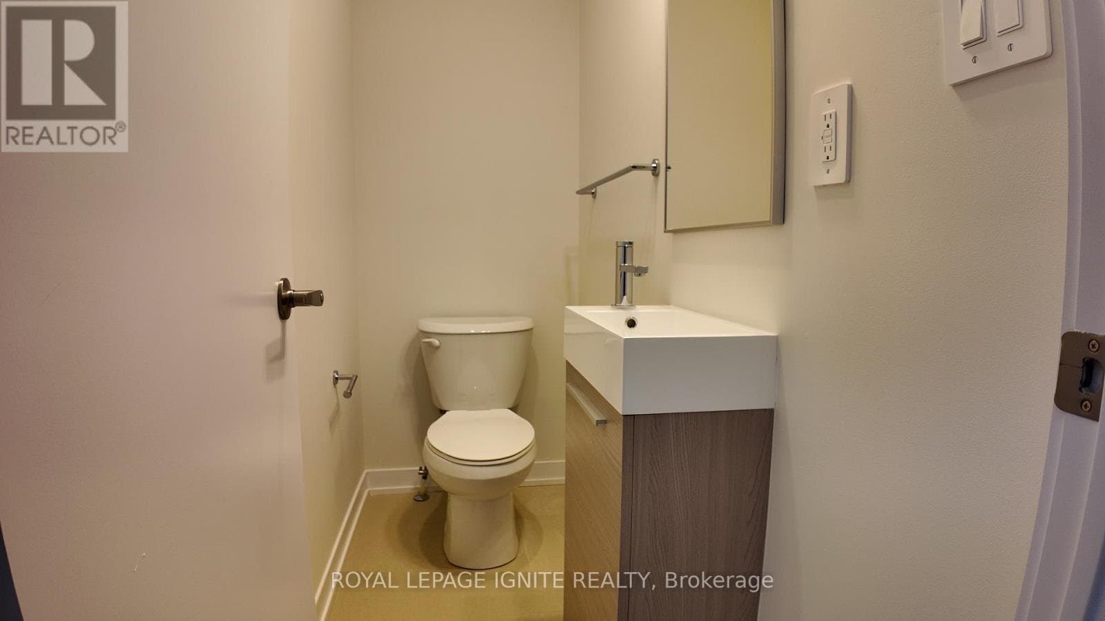 56 Green Gardens Boulevard - Photo 3