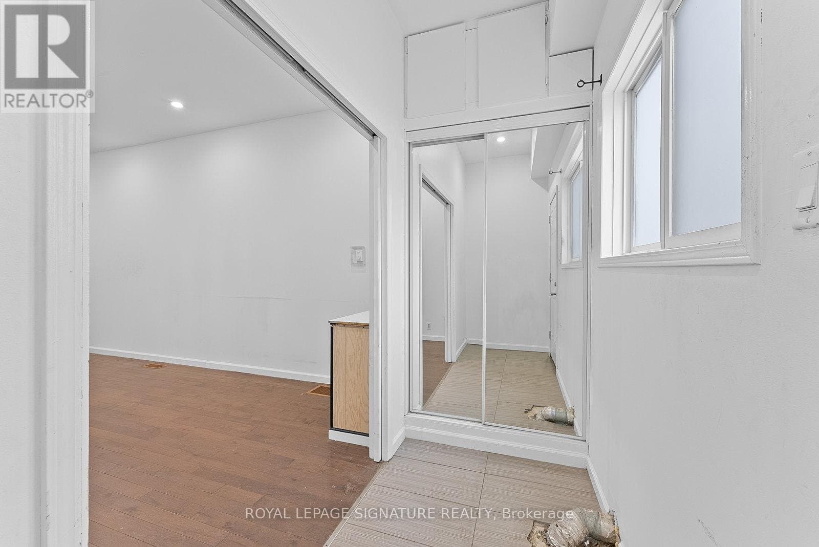 233 Greenwood Avenue - Photo 2