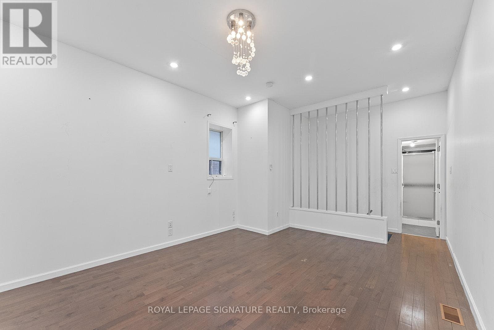 233 Greenwood Avenue - Photo 3