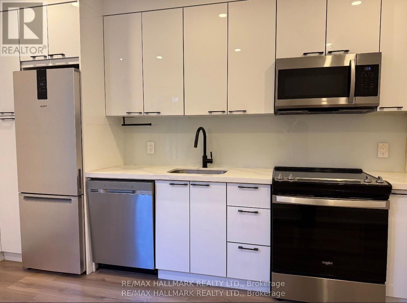 13 Brookfield Street - Photo 4