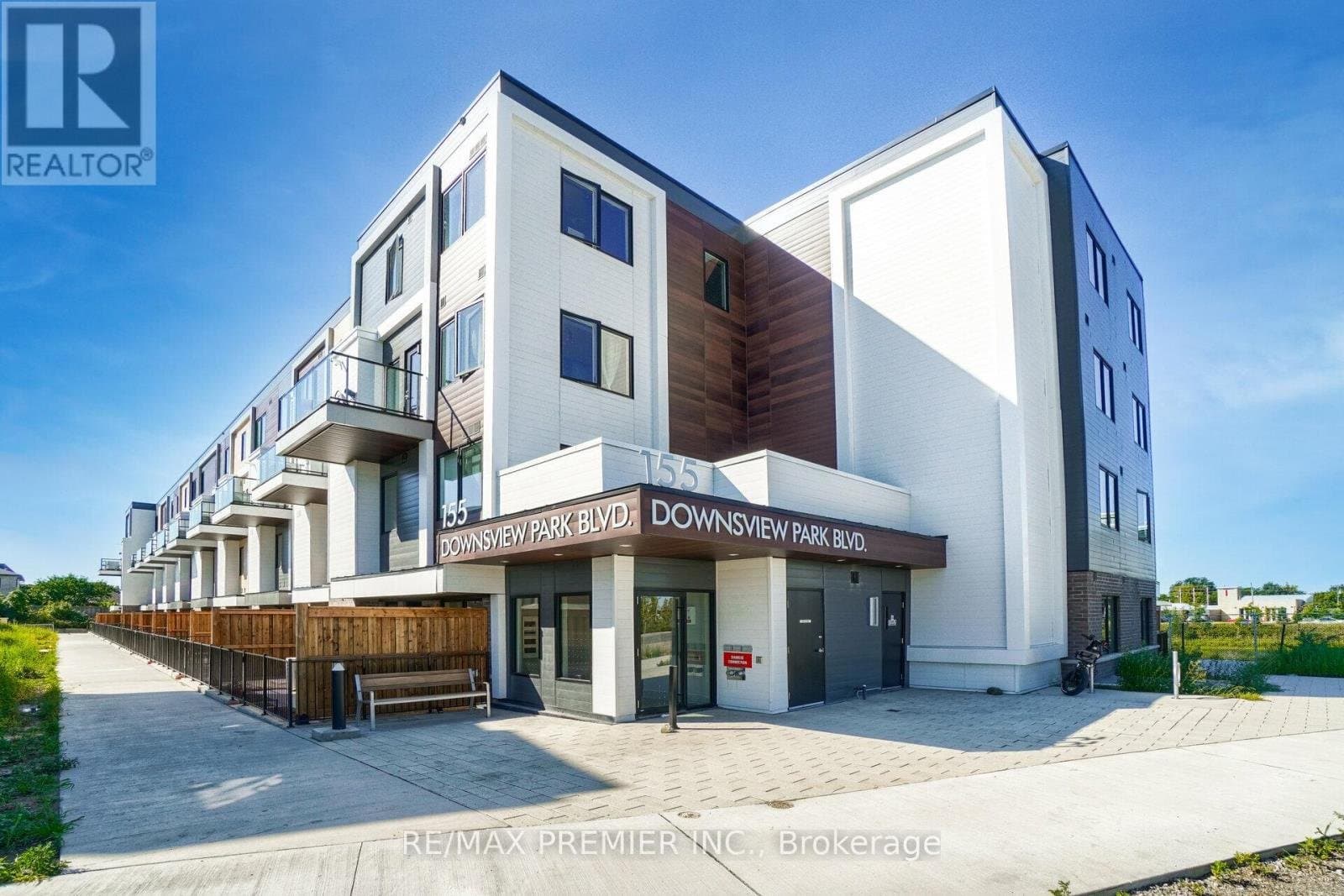 155 Downsview Park - Photo 2