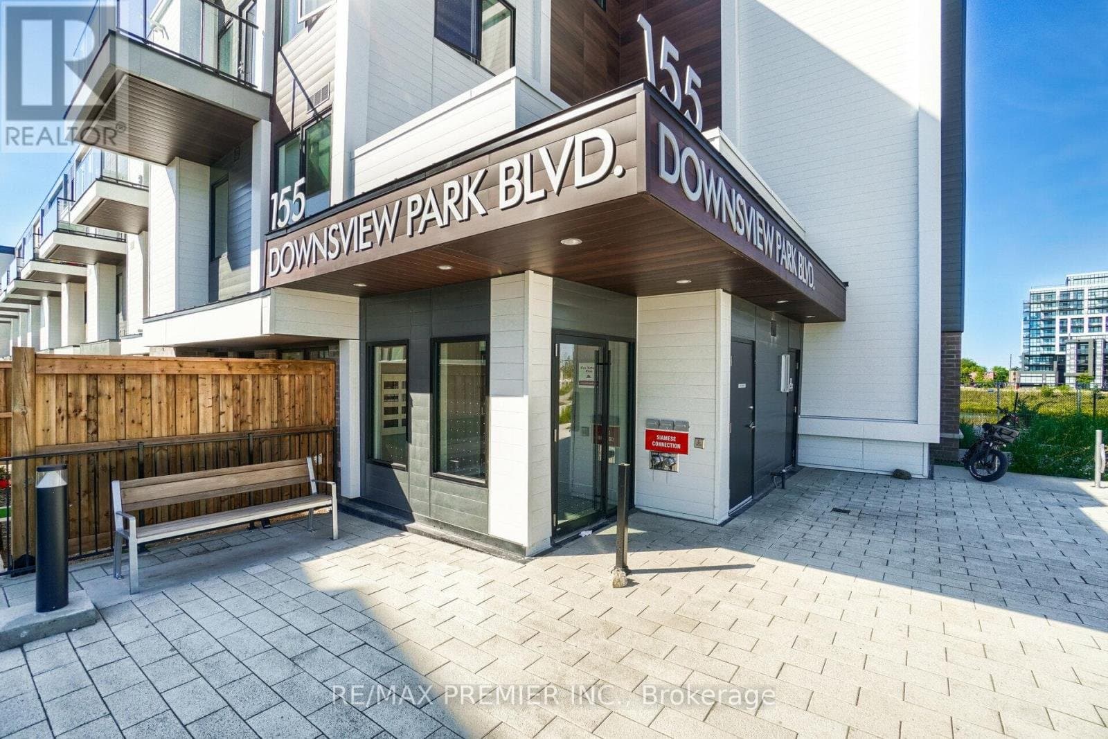 155 Downsview Park - Photo 3