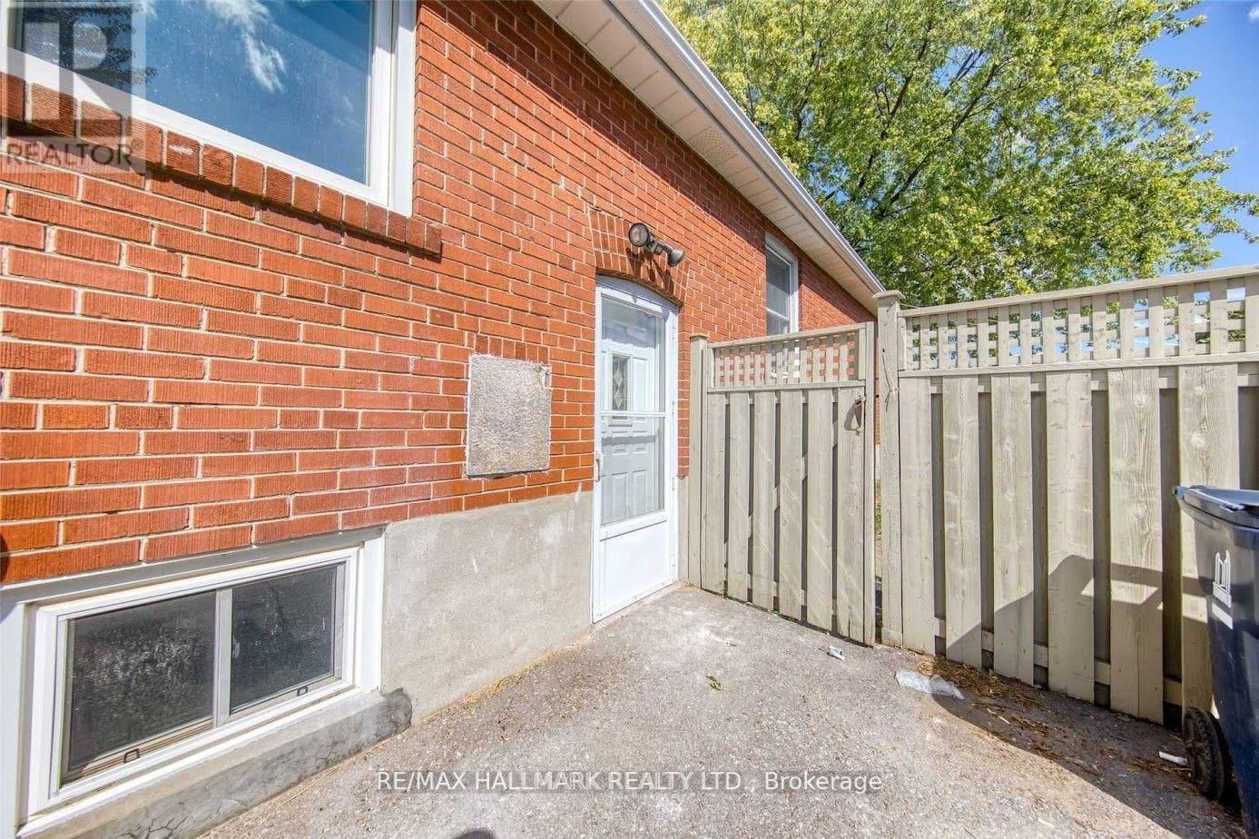69 Barrymore Road - Photo 2
