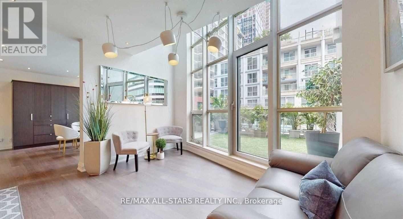 36 Blue Jays Way - Photo 4