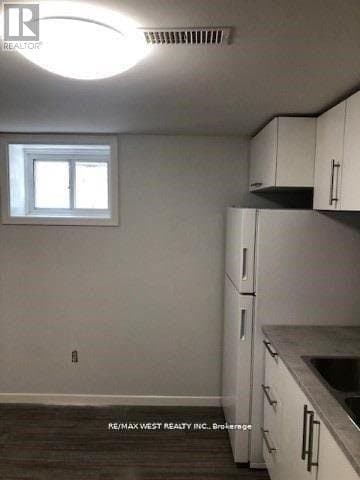 54 Codsell Avenue - Photo 3