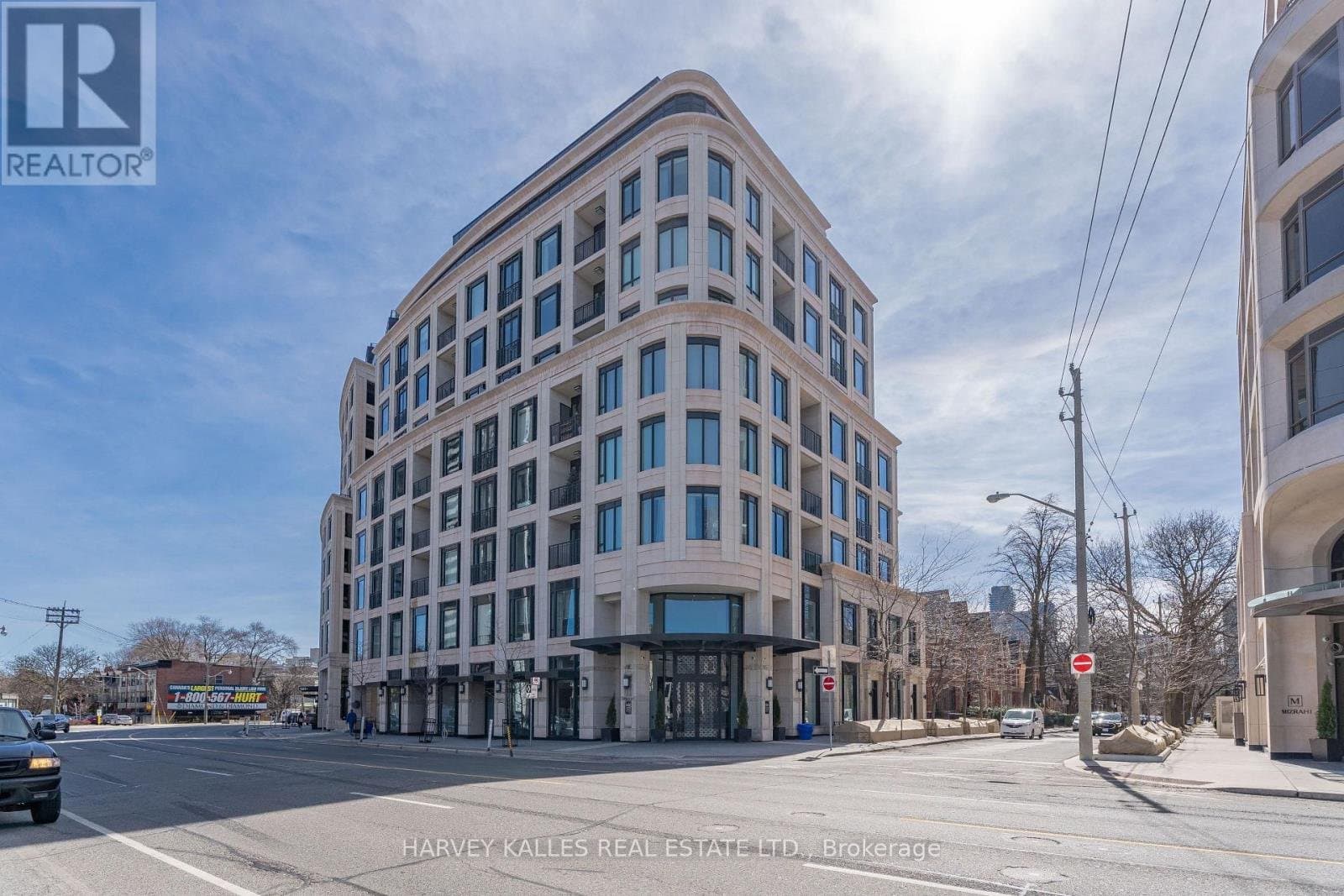 133 Hazelton Avenue - Photo 1