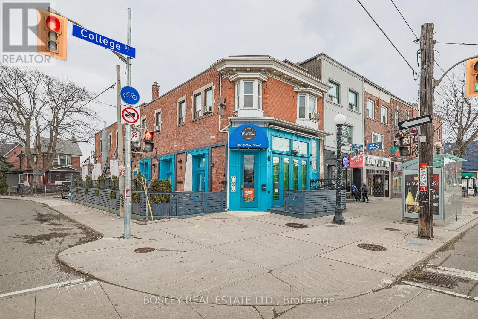 413 Crawford Street - Photo 1