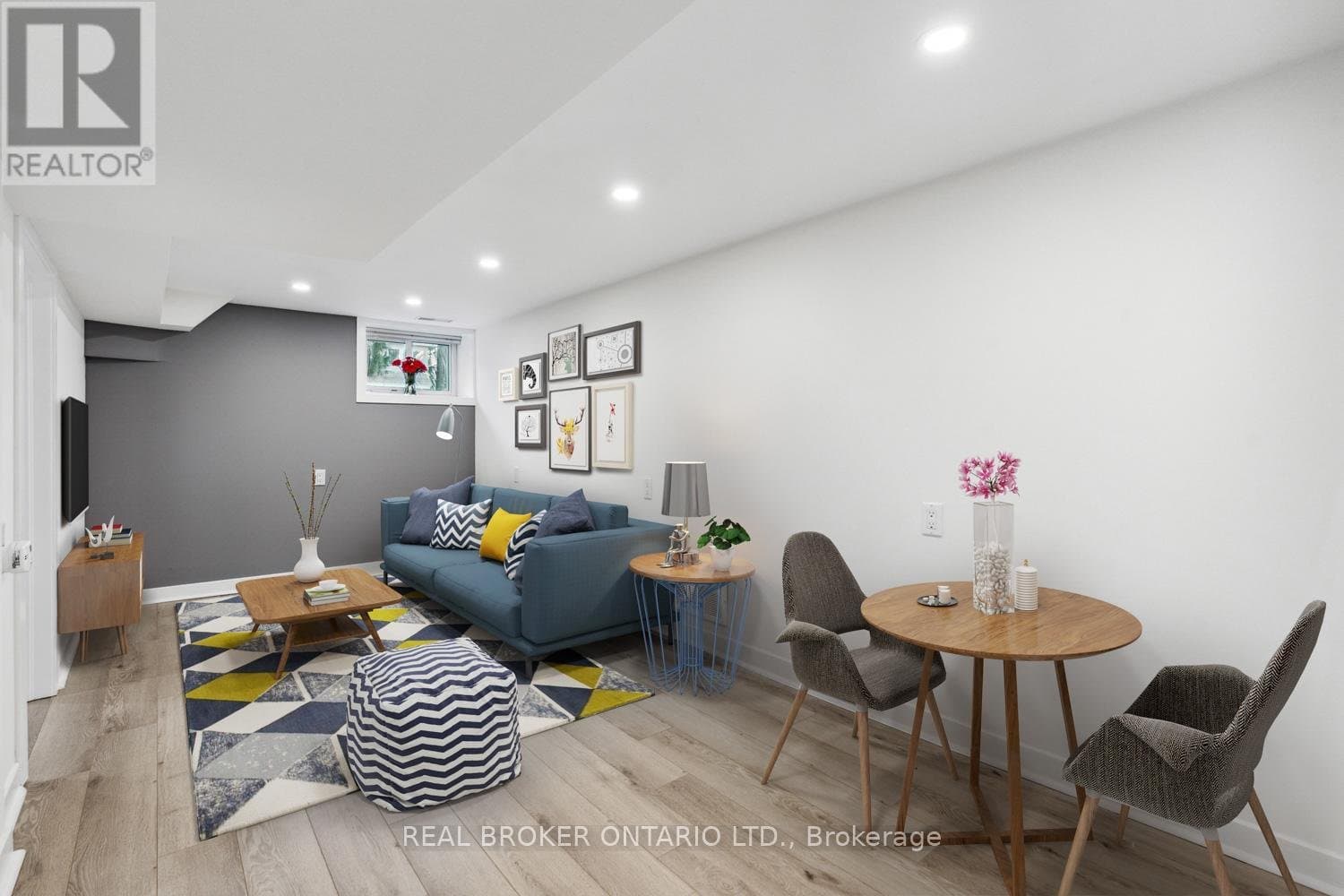 129 Oak Park Avenue - Photo 1