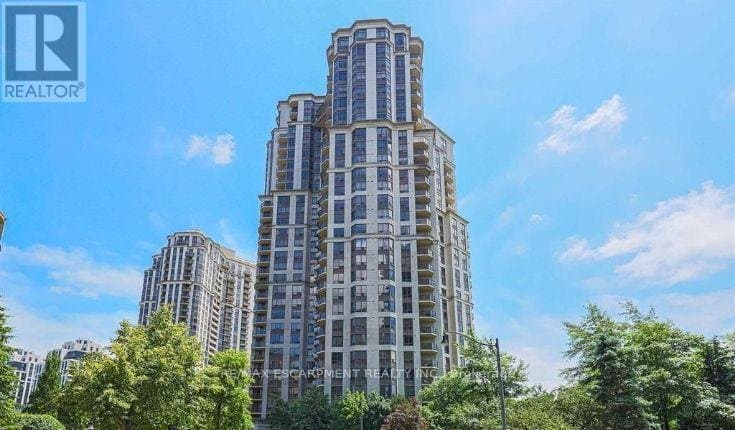 78 Harrison Garden Boulevard - Photo 1