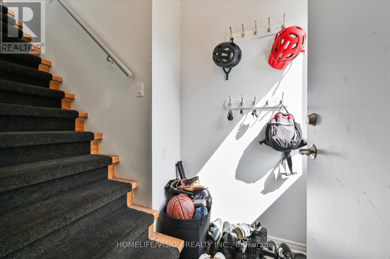 400 Summerhill Avenue - Photo 4
