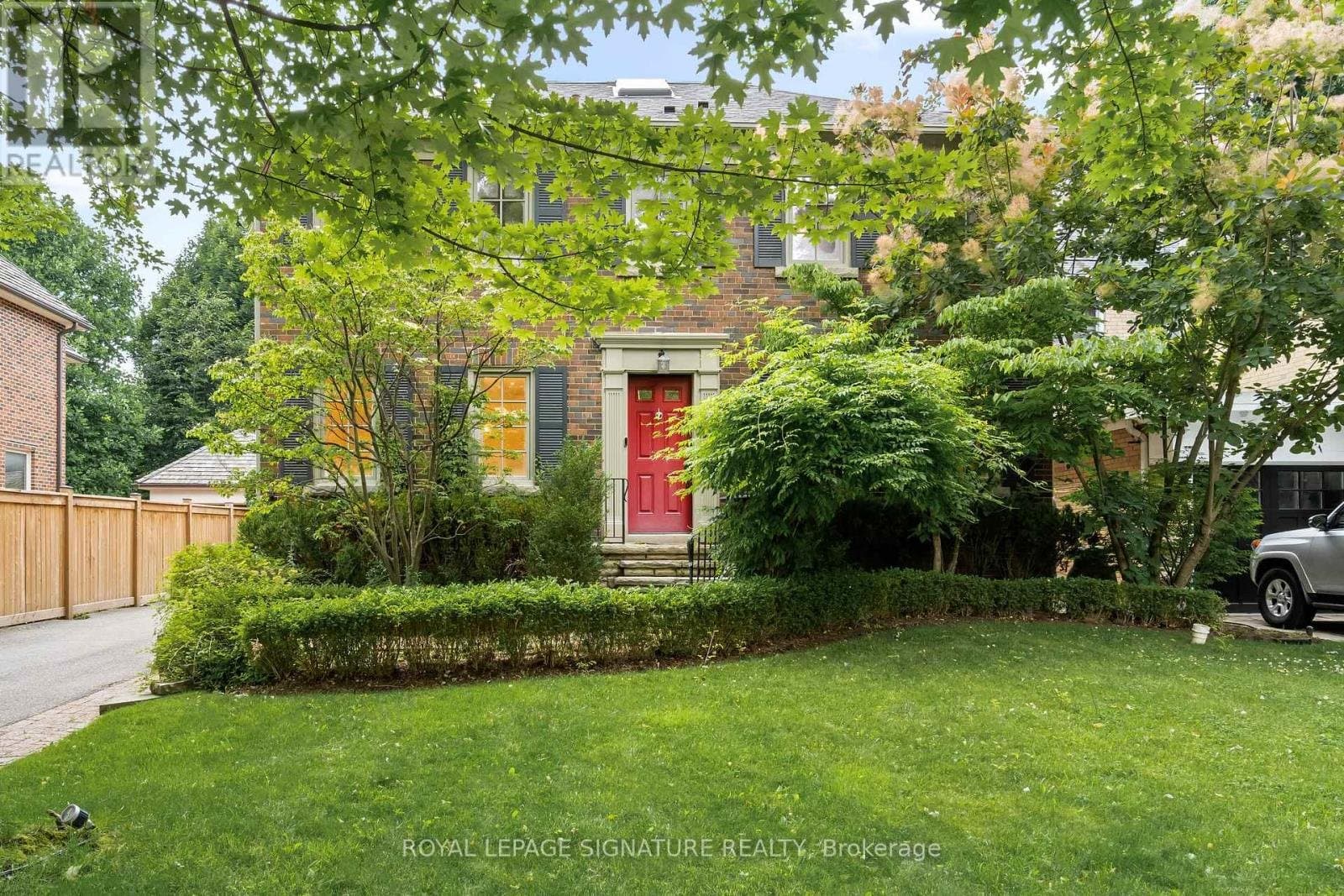 26 Buckingham Avenue