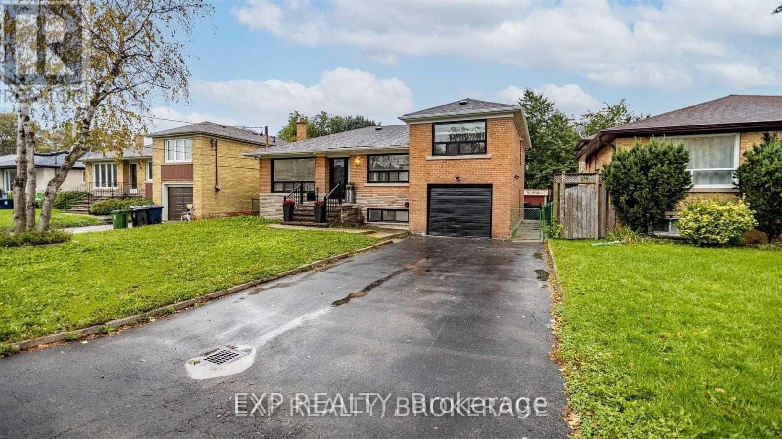 85 Searle Avenue - Photo 3
