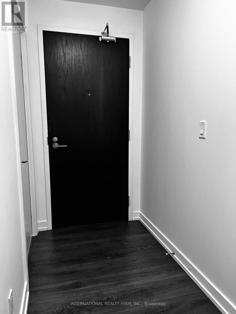 297 College Street - Photo 4