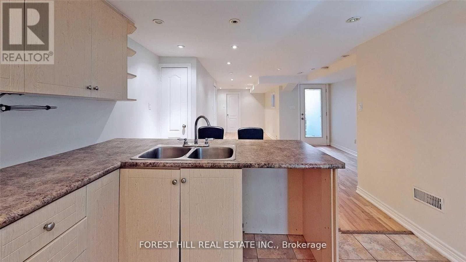 41 Gladstone Avenue - Photo 4
