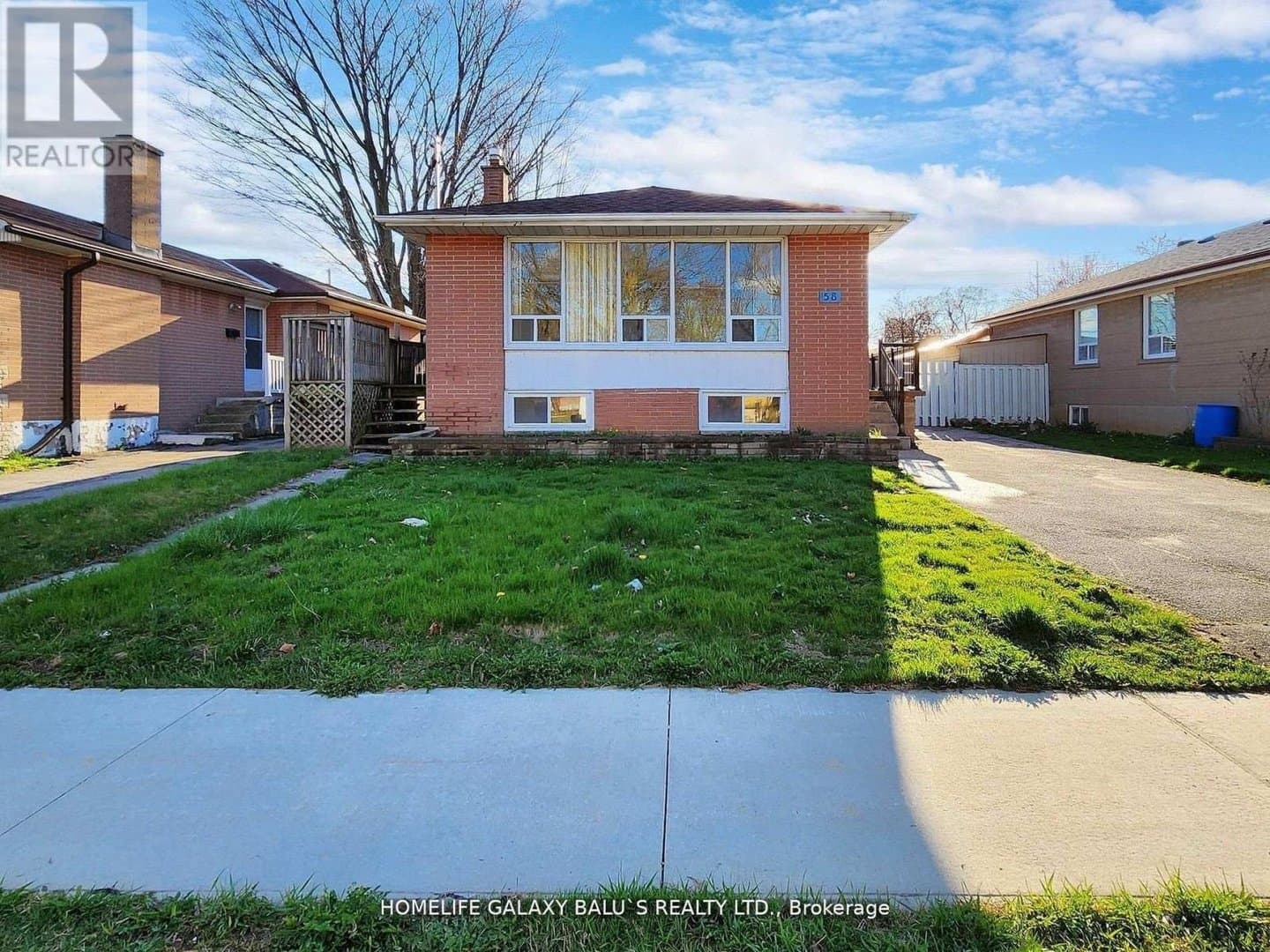 58 Milford Haven Drive - Photo 1