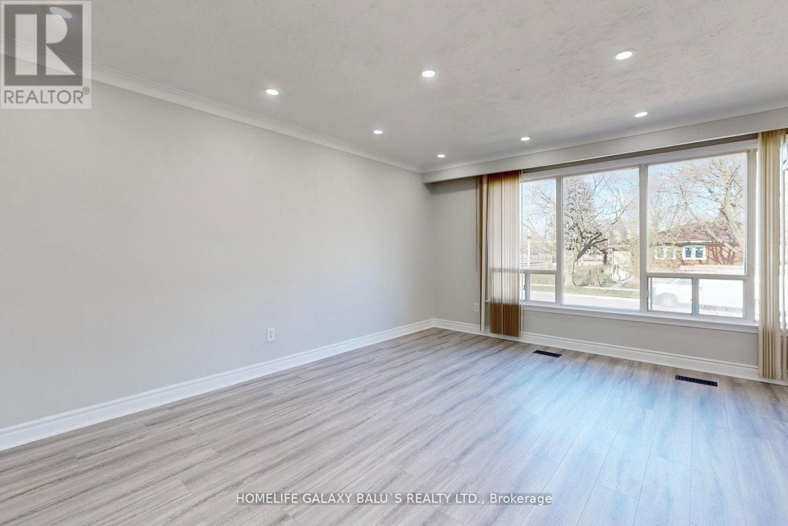 58 Milford Haven Drive - Photo 3