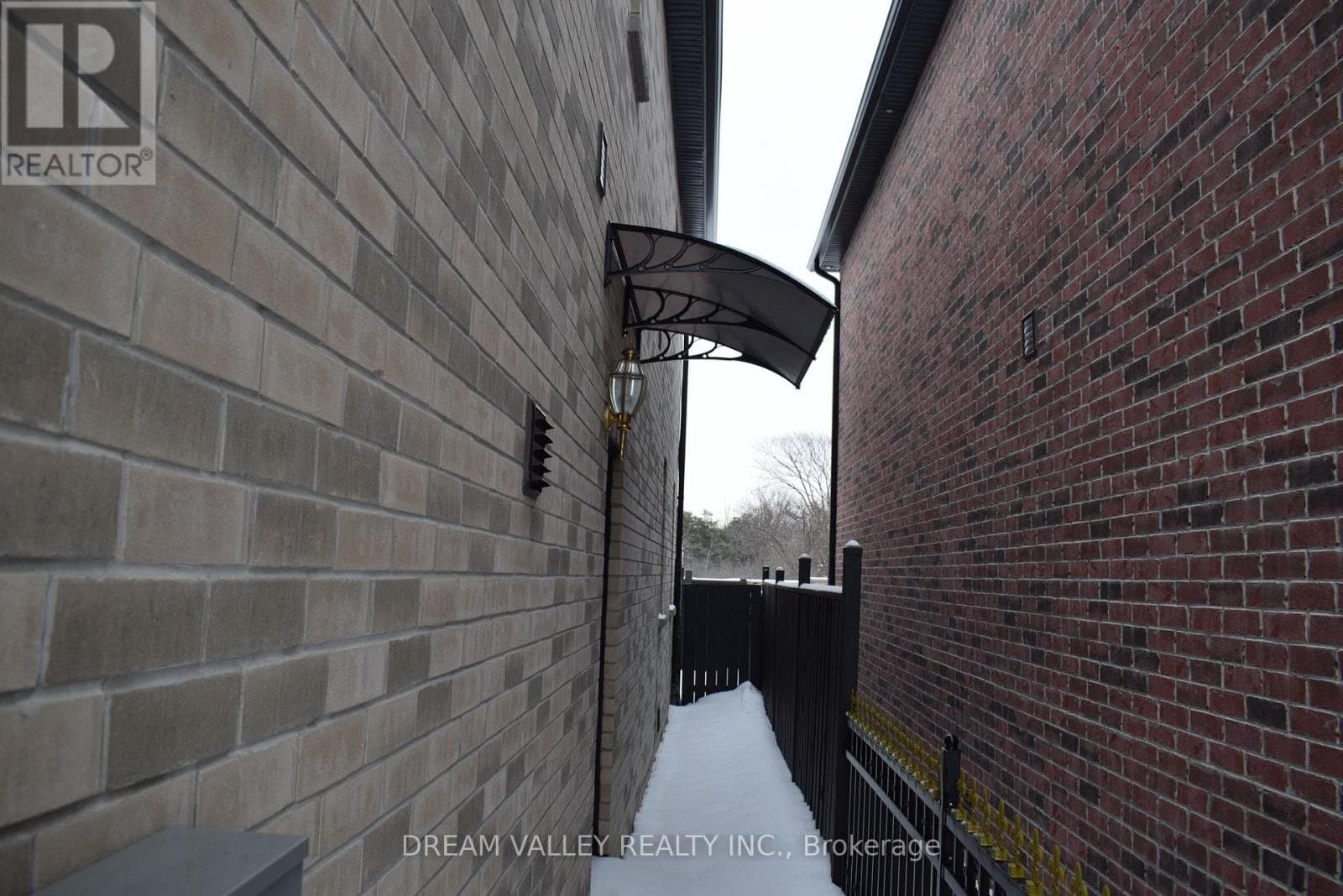 56 Chelliah Court - Photo 3