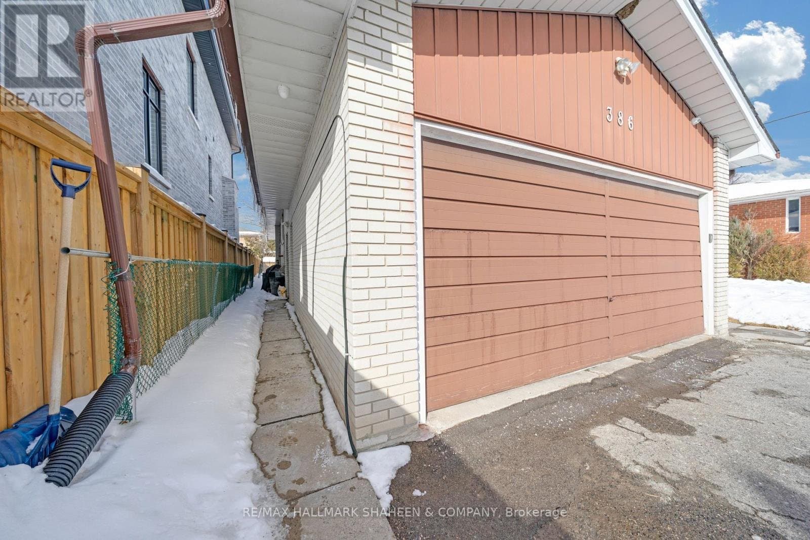 386 Ellerslie Avenue - Photo 3