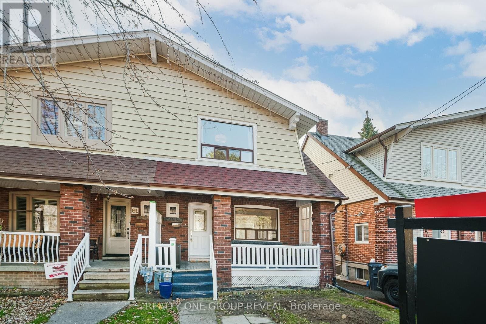 89 Strathmore Boulevard - Photo 1