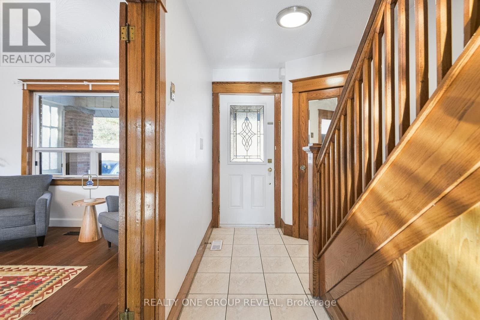 89 Strathmore Boulevard - Photo 2