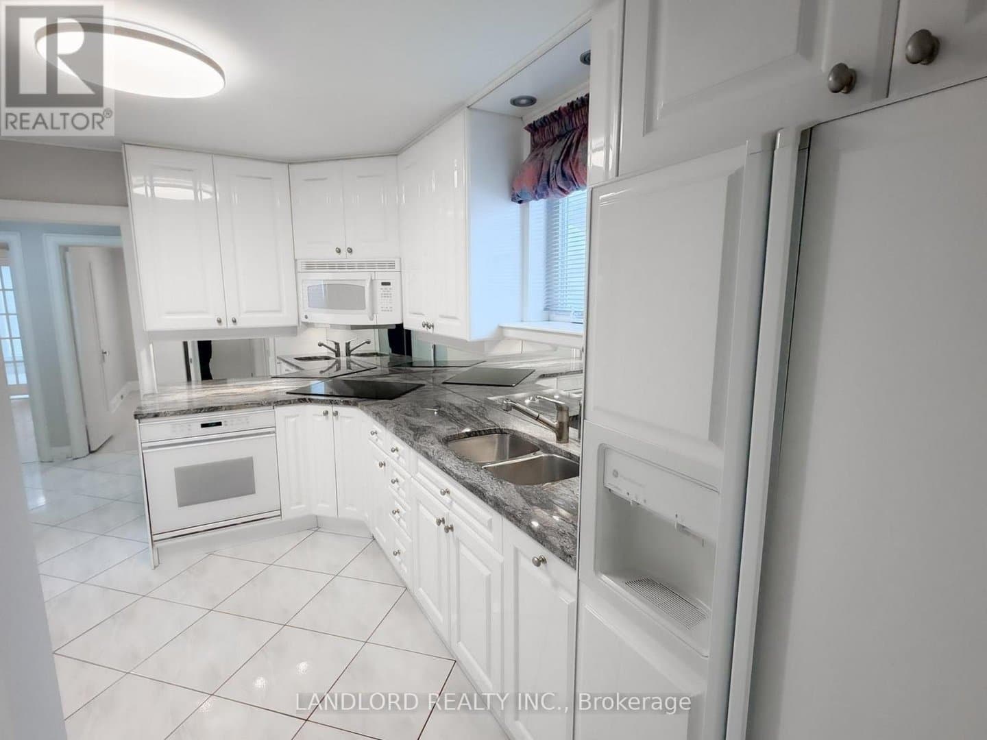 3 Davies Crescent - Photo 2