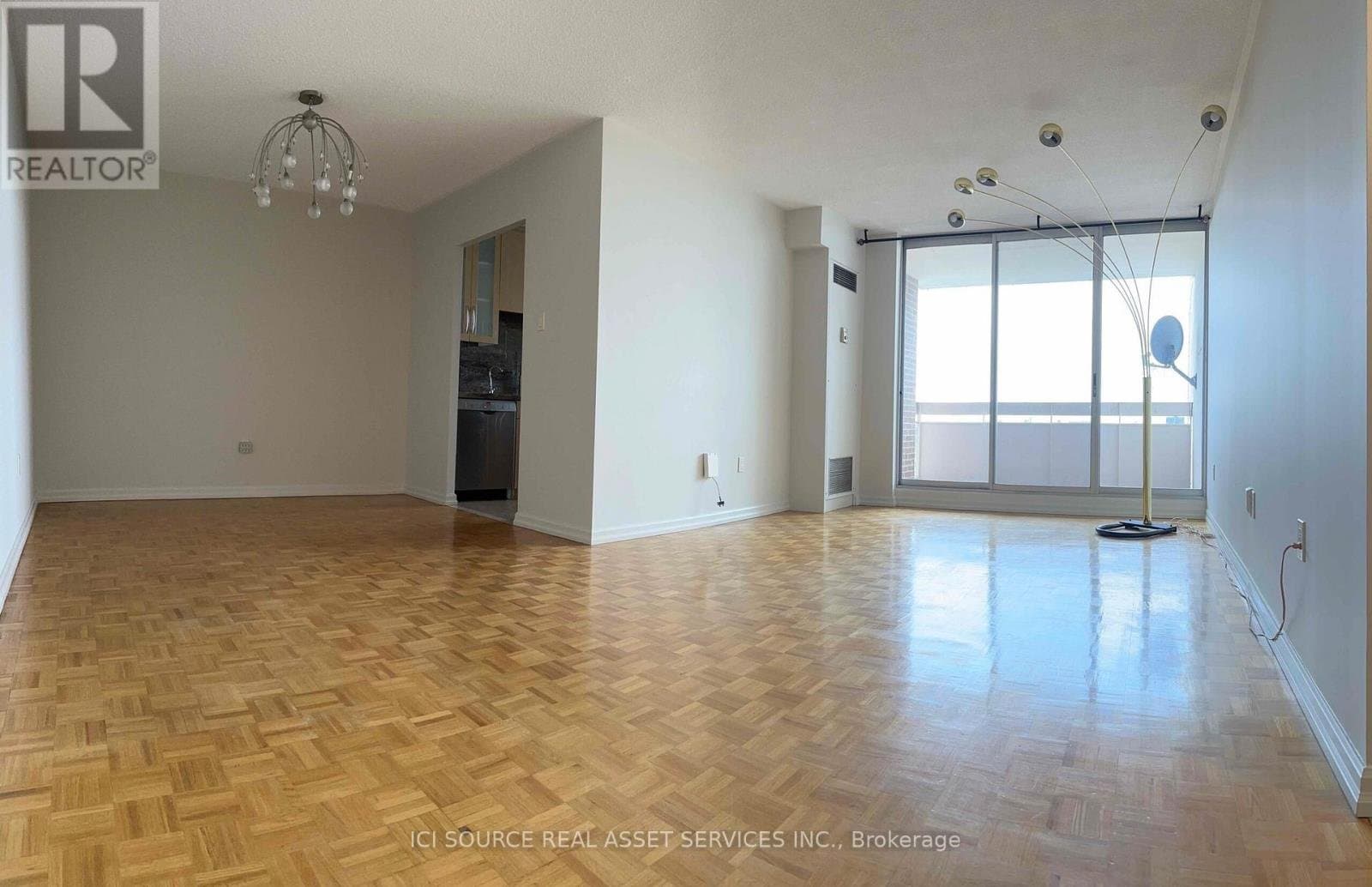 205 Hilda Avenue - Photo 1