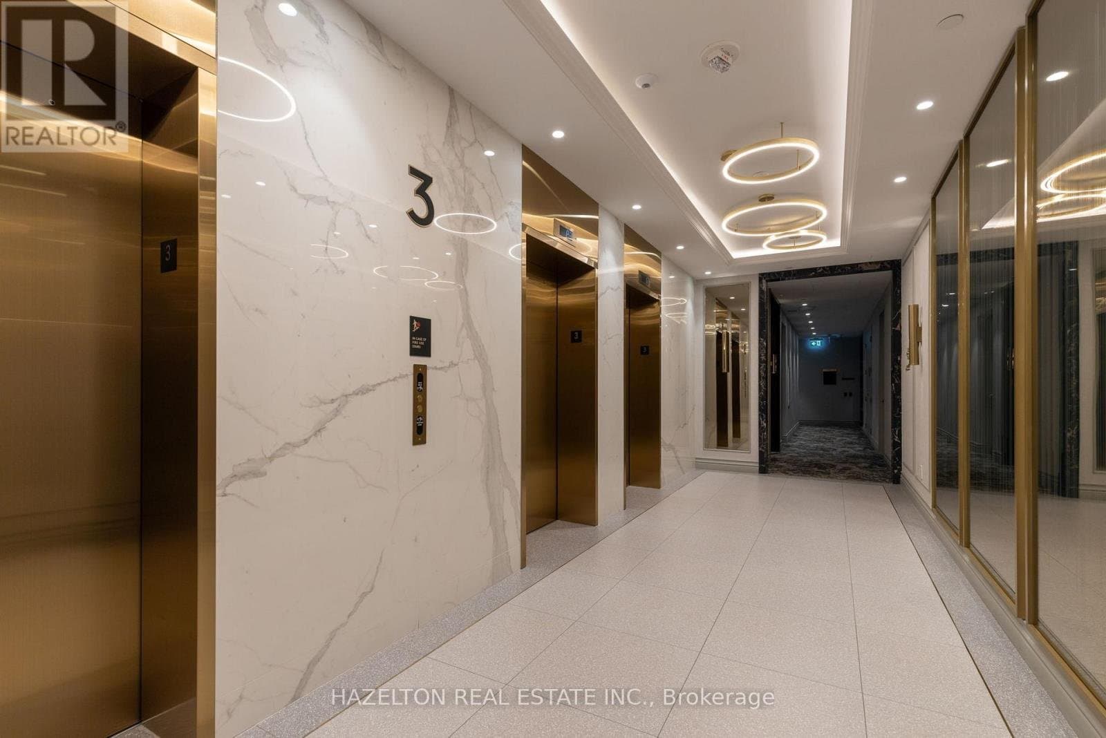 455 Wellington Street - Photo 1