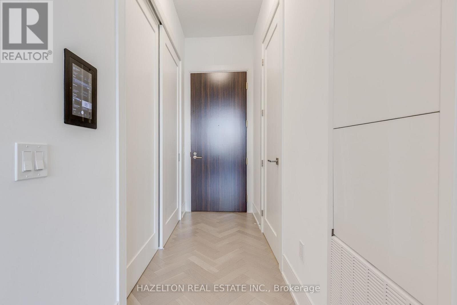455 Wellington Street - Photo 4